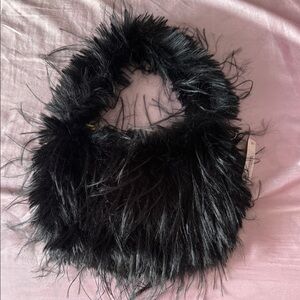 Elegant Black Feathered Women's Bag